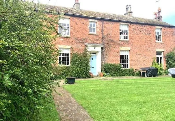 Garden House Beautiful House In The Heart Of Holiday home